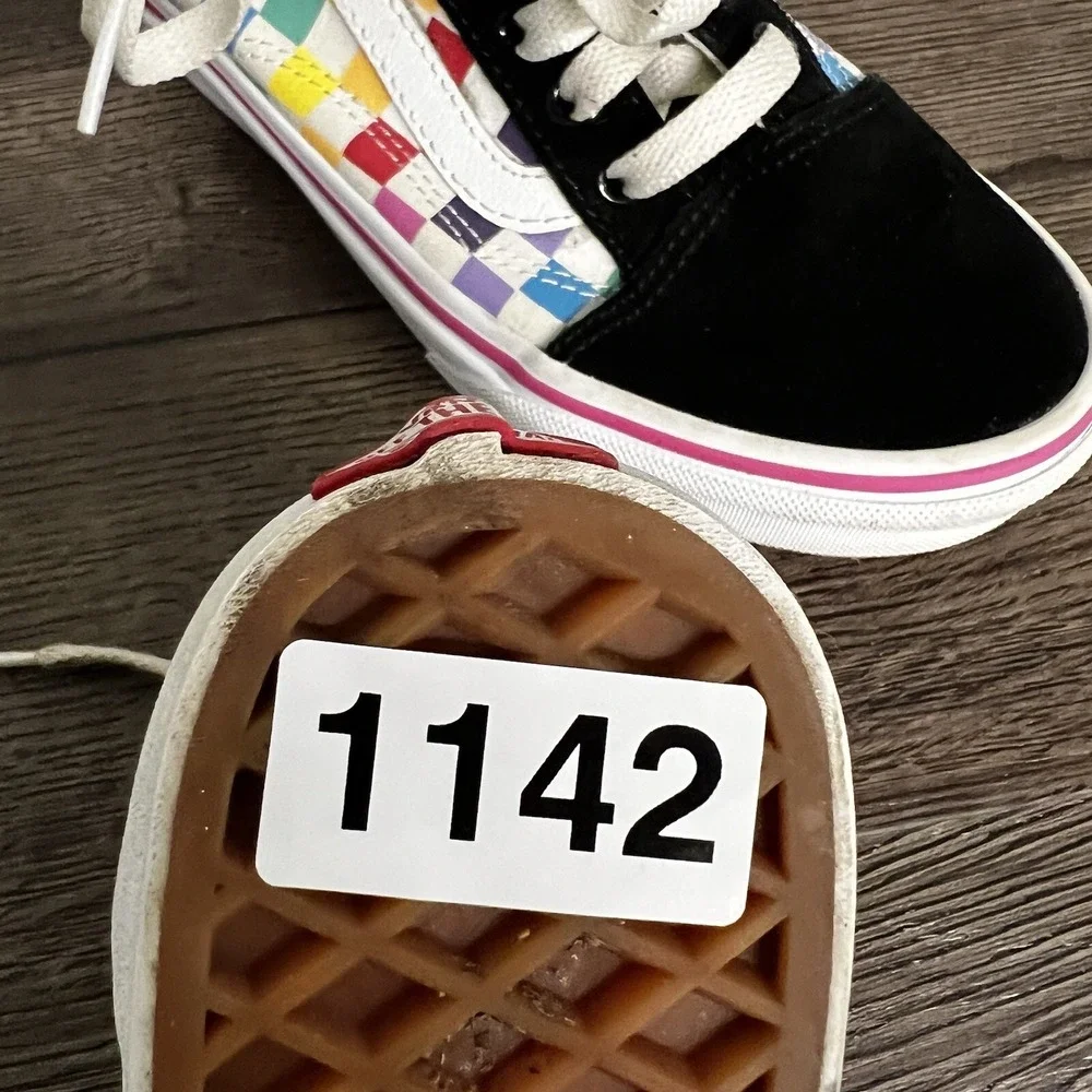 VANS Missy Rainbow Checkerboard Old Skool Lace Up Skate Girls Size 2.5